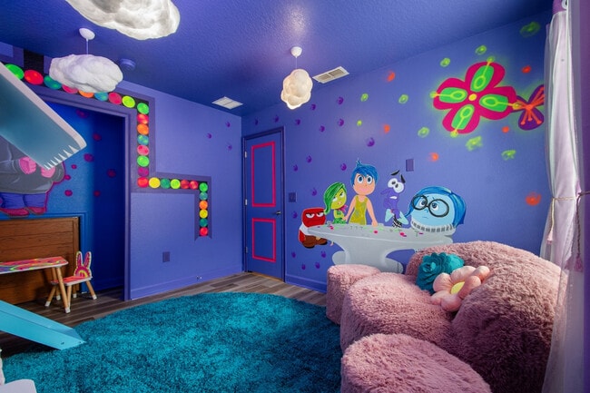 Building Photo - 4761 Kings Castle Cir