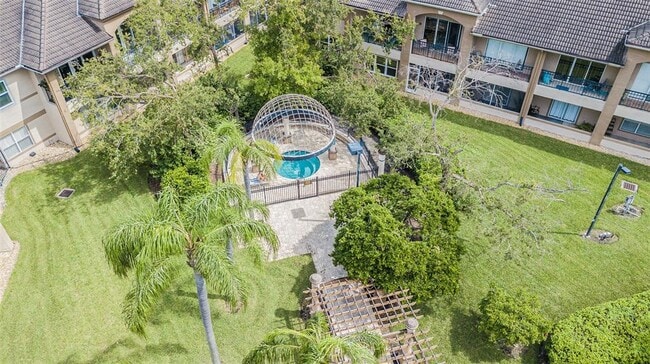 Building Photo - 895 Normandy Trace Rd