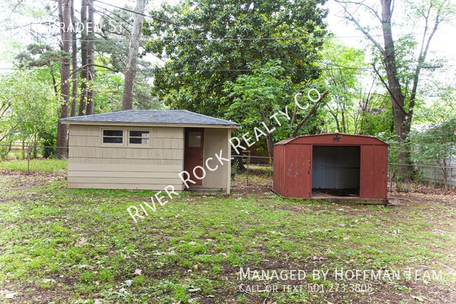 Building Photo - 512 Braden St