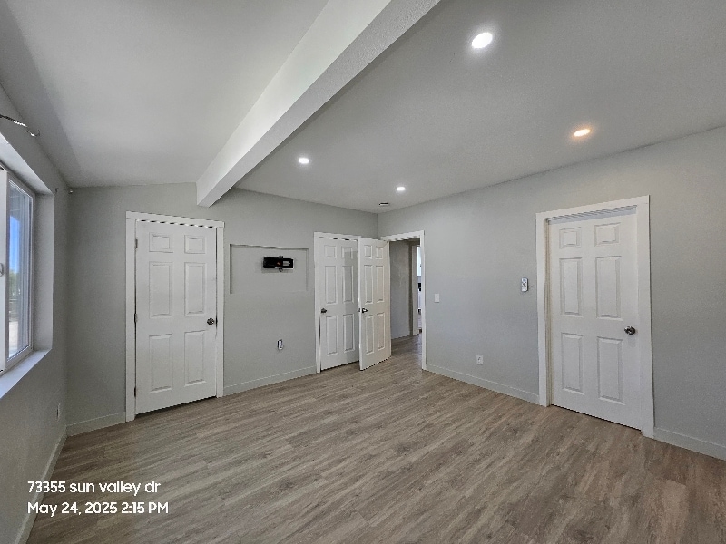 Building Photo - 73355 Sun Valley Dr
