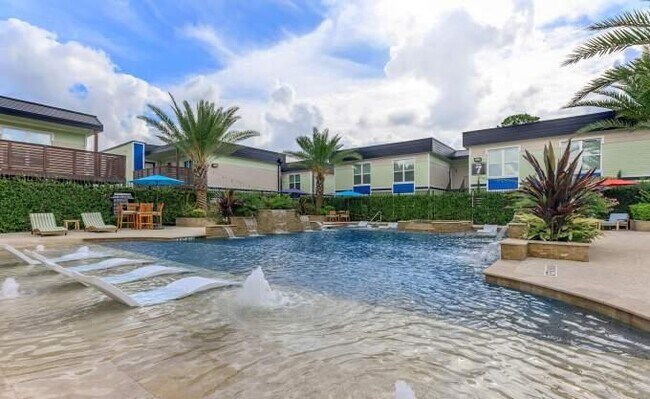 Building Photo - 1 bedroom in Houston TX 77018