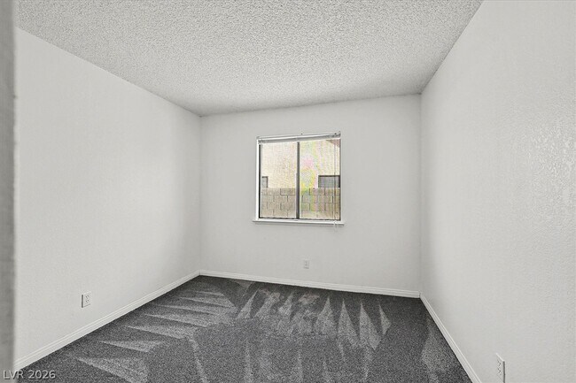Building Photo - 4824 Norway Ln