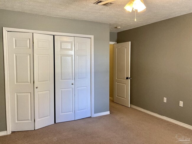 Building Photo - 3146 Live Oak St