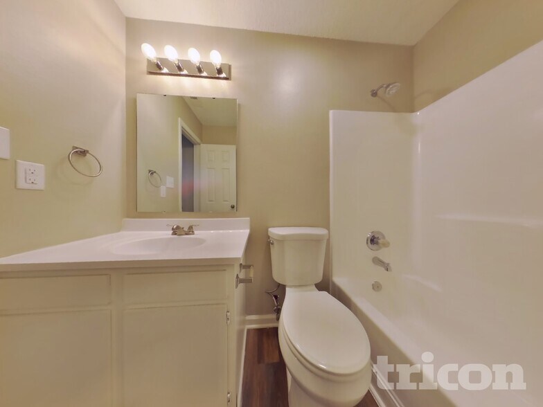 Building Photo - 7433 Tassel Ct