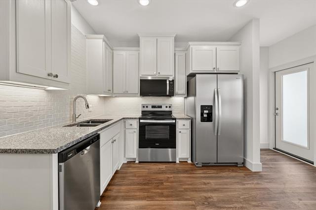 Building Photo - 500 E Kimball St