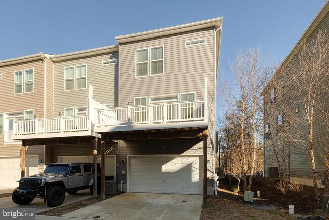 Building Photo - 1424 Becknel Ave