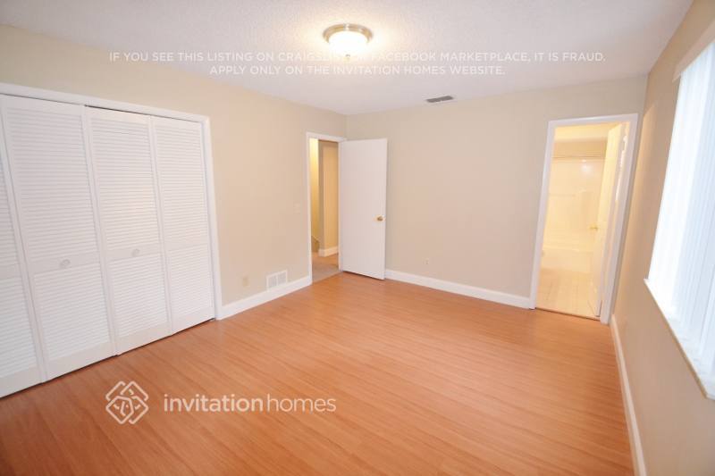 Building Photo - 113 Woodfield Ct