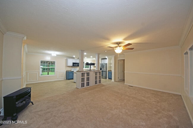 Building Photo - 158 State Rd 1319
