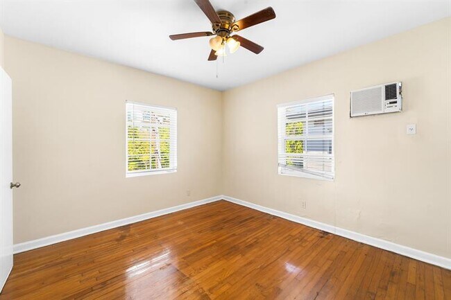 Building Photo - 1241 13th St