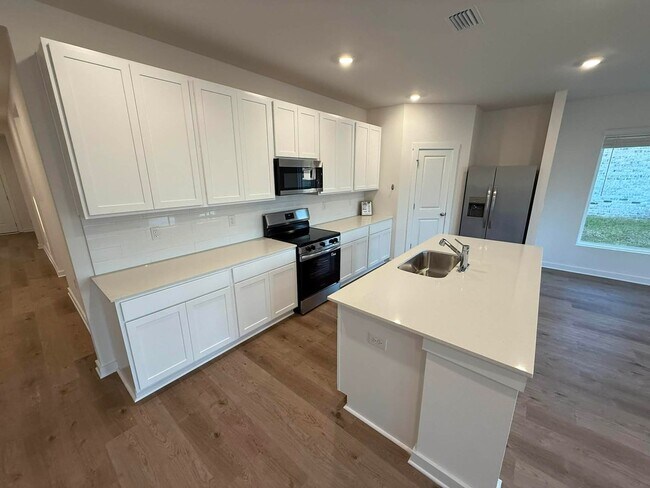 Building Photo - Free Wi-Fi for the first year! 4 Bed/2 Bath New Construction - Foley