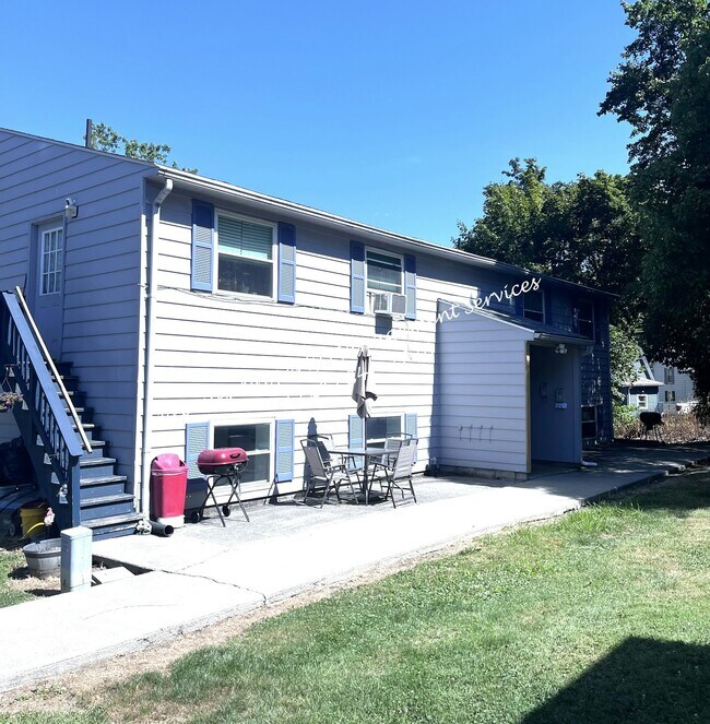 Primary Photo - 453 McCleery St