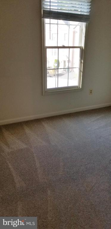 Building Photo - 464 Winding Rose Dr