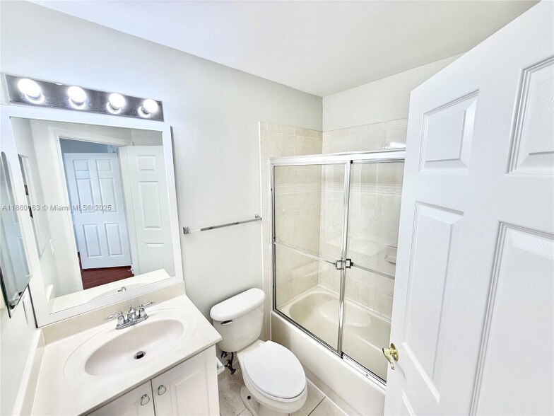 Building Photo - 8380 SW 25th Ct