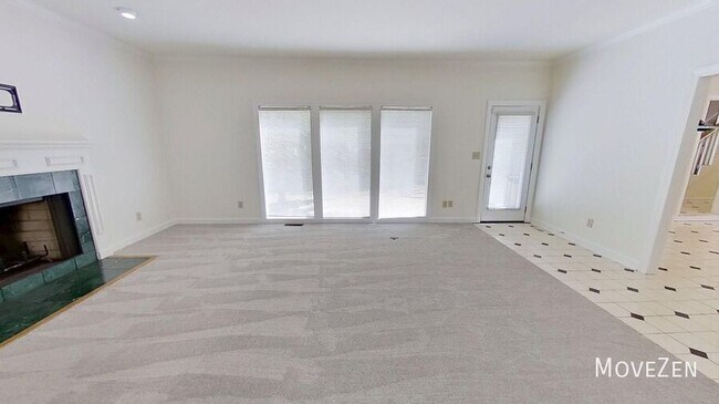 Building Photo - 2400 Tweedmore Ct