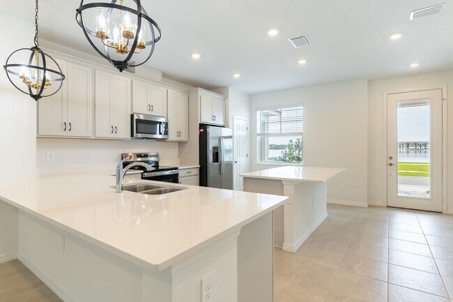 Building Photo - Brand New 3-Bed 2.5-Bath Town Home with La...