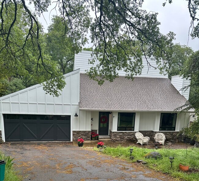 Primary Photo - 17712 Minnow Way