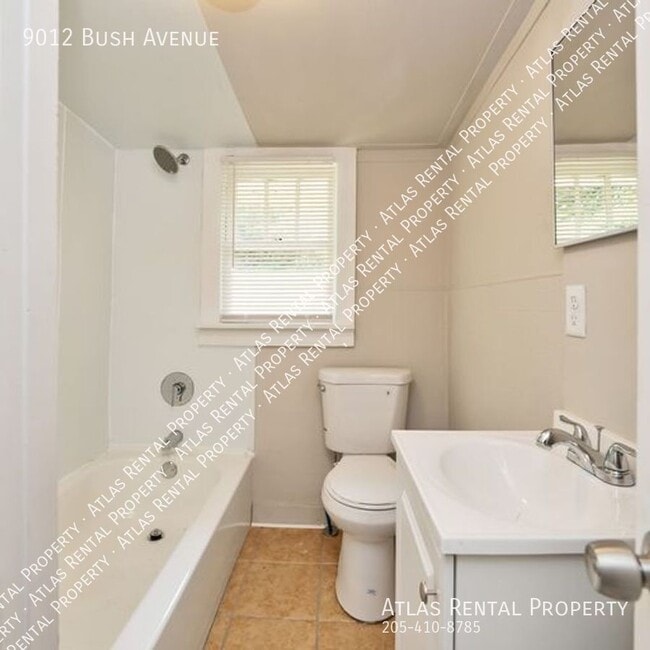 Building Photo - 9012 Bush Ave