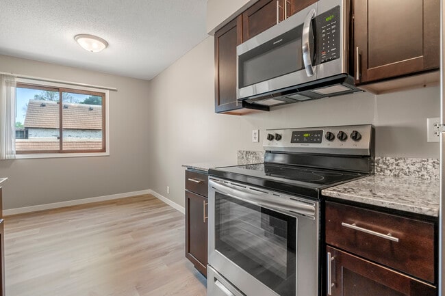 Building Photo - Basswood Apartments