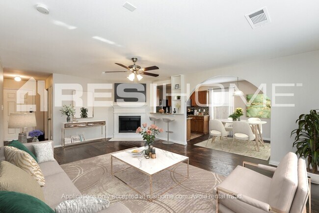 Building Photo - 2968 St Bernard Dr