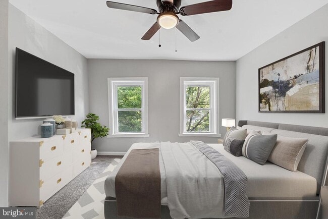 Building Photo - 225 Market St