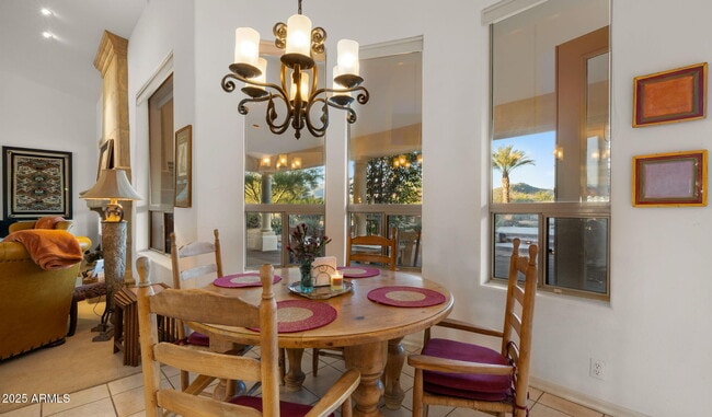 Building Photo - 5910 E Cielo Run S