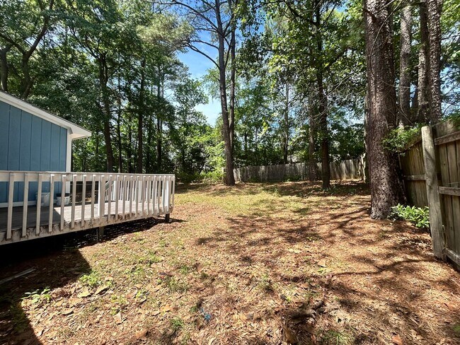Building Photo - 6466 Kelmscot Ct
