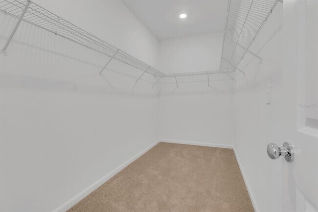 Building Photo - 2803 Maloof Dr