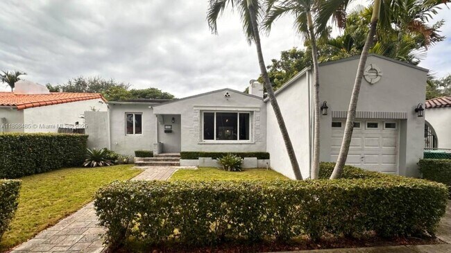 Building Photo - 2474 SW 24th Ter