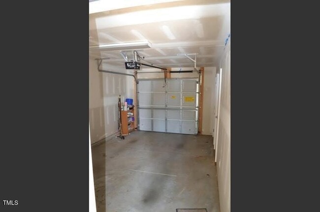 Building Photo - 1220 Twin Branches Way