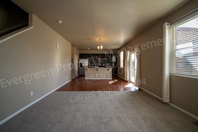 Building Photo - Spacious Home in a Great Location!