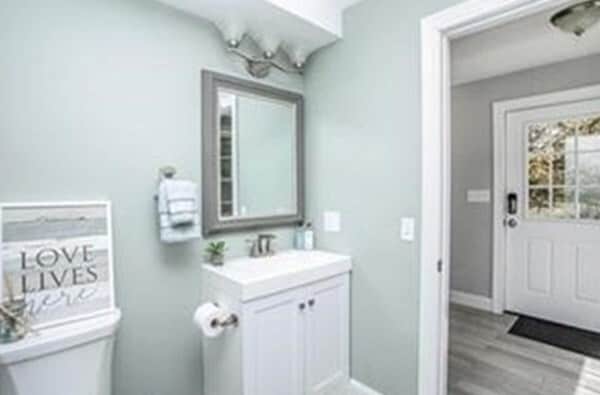 Building Photo - 82 Mill St