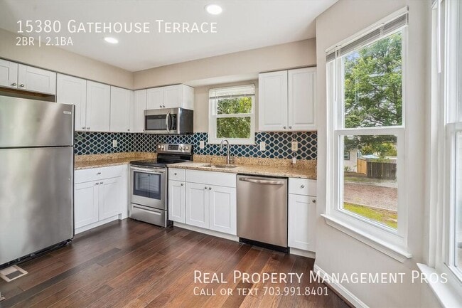 Building Photo - 15380 Gatehouse Terrace