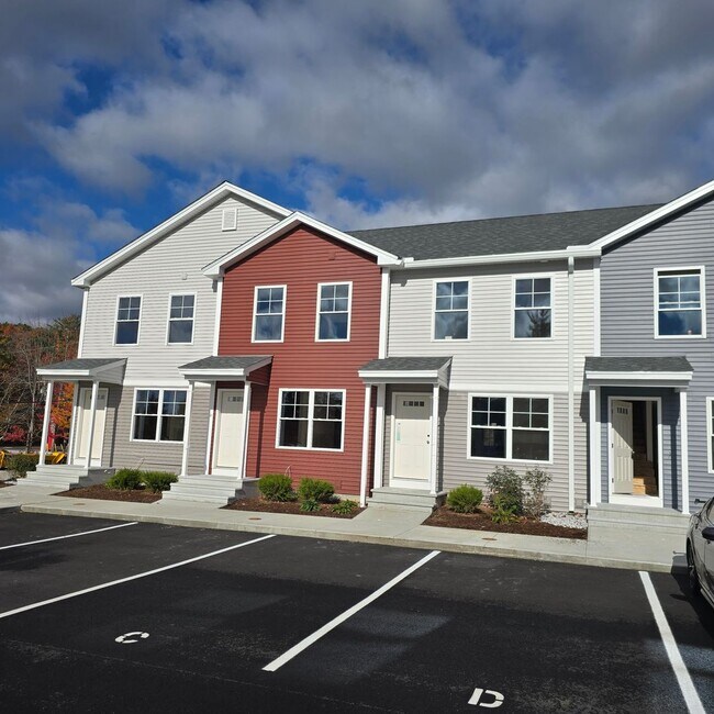 Building Photo - Megway Ct. (2-5)