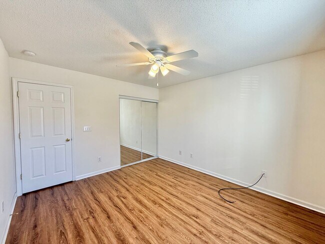 Building Photo - Charming 3BD, 2BA Fuquay-Varina Home with Fenced Backyard and Modern Upgrades