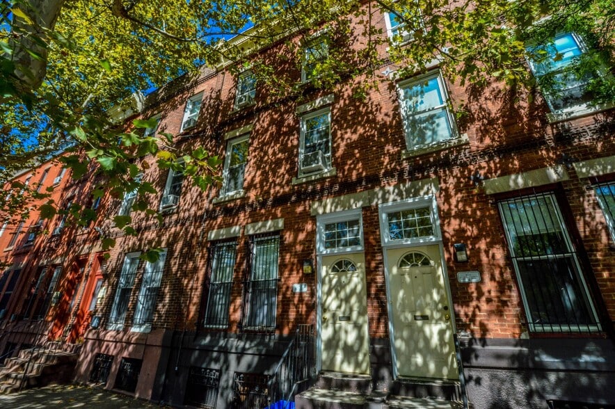 Building Photo - 3929 Baltimore Ave