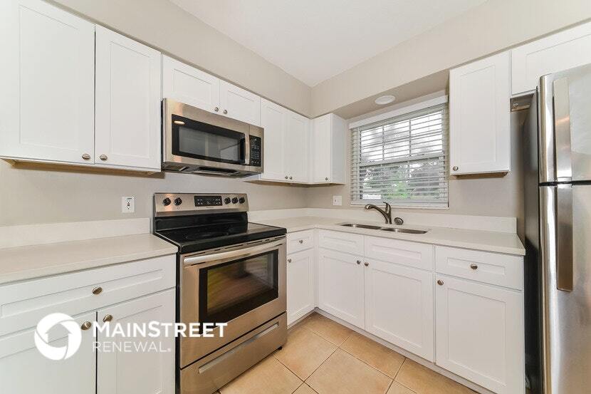 Building Photo - 5461 7th St S