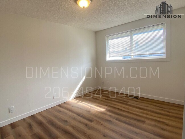 Building Photo - Remodeled Rambler with Basement in Auburn ...