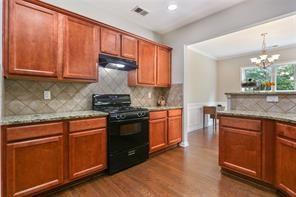 Building Photo - 5835 Weddington Dr