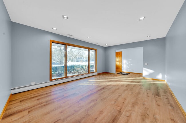 Building Photo - 2226 Shannondale Dr