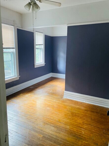 Building Photo - 803 Greenleaf St