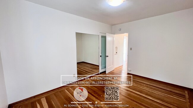 Building Photo - Spacious 2 bedroom Home w/ Backyard, Garage, and pet friendly!