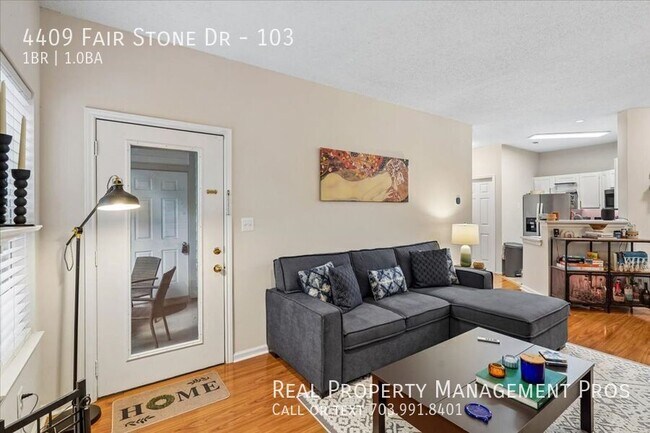 Building Photo - 4409 Fair Stone Dr
