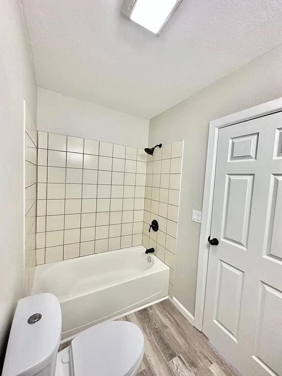 Building Photo - 2317 Lyon St