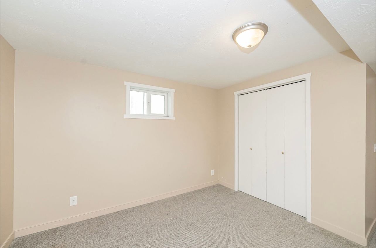 Building Photo - 310 N 850 W