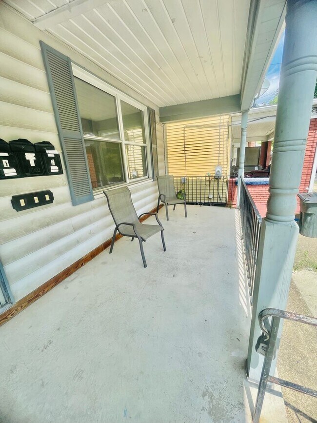 Building Photo - 129 McGinnis Avenue (Full Service)