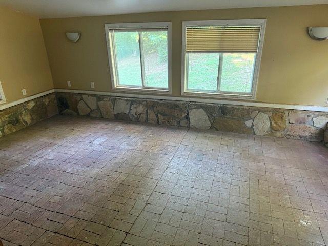 Building Photo - 2836 Umberland Dr