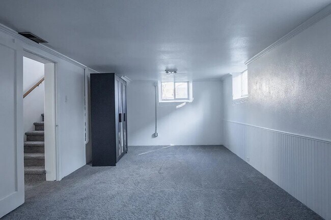 Building Photo - Charming Platt Park Home!