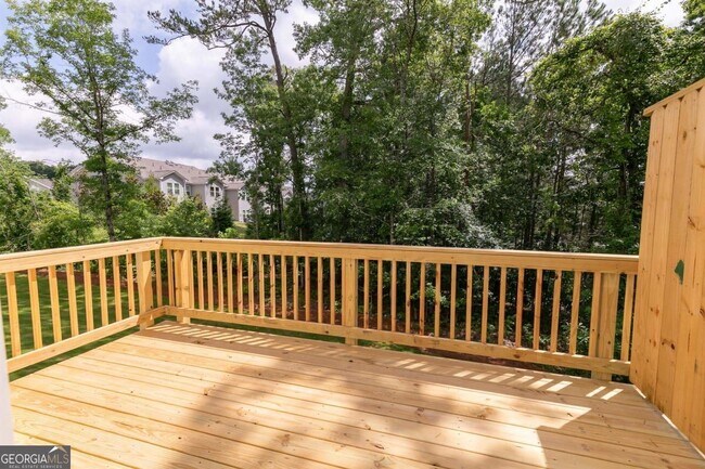 Building Photo - 1565 Brantin Dr