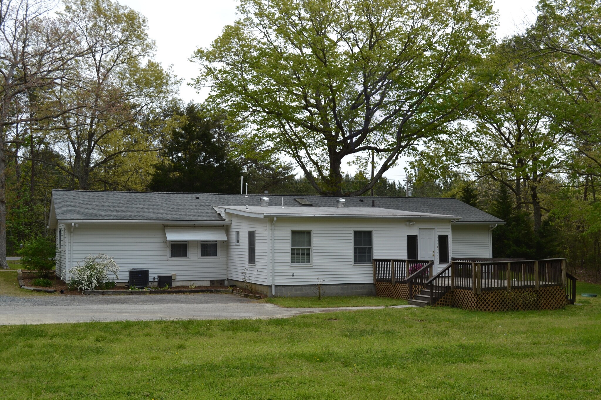 Building Photo - 20901 Hermanville Rd