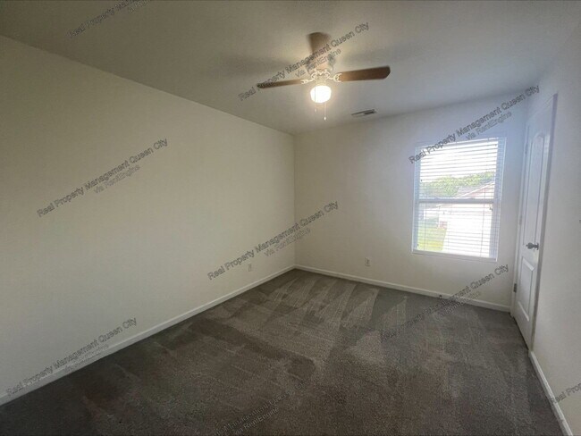 Building Photo - 14334 Lunenburg Ln
